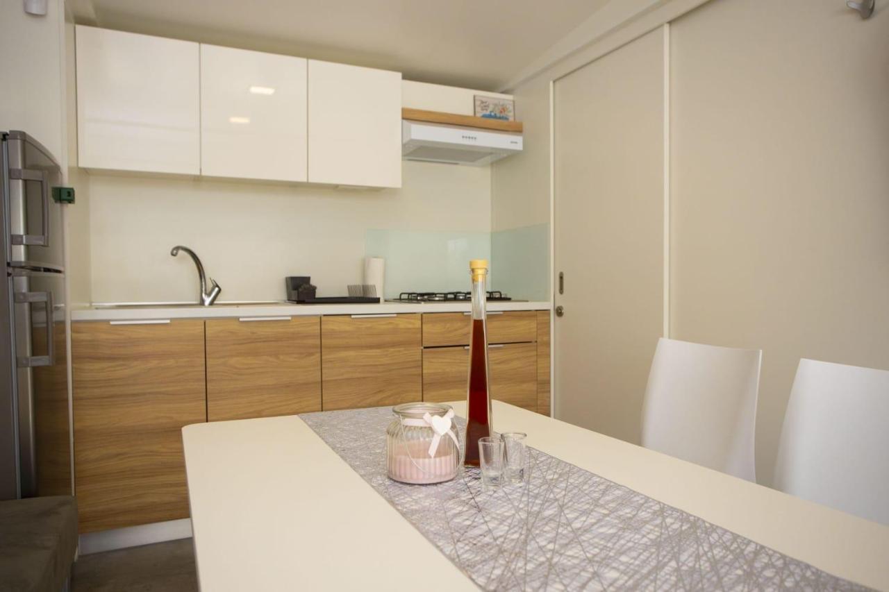 Oaza Mira Mobile Houses - Camp Basko Polje #Bestoffer Башка-Вода Экстерьер фото